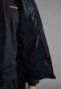 Napapijri Vinterjakker - black