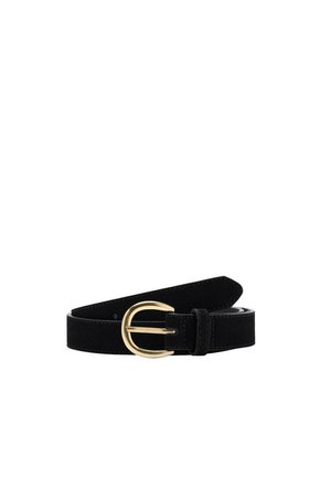 Ceinture en cuir noir avec une boucle en métal doré arrondie, enroulée sur un fond blanc.