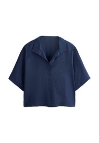 Tengerészkék rövid ujjú blúz laza szabással és nyitott gallérral, texturált, könnyű anyagból készült.