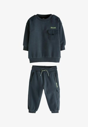Next UTILITY JOGGERS SET - REGULAR FIT - Verryttelypuku - charcoal grey