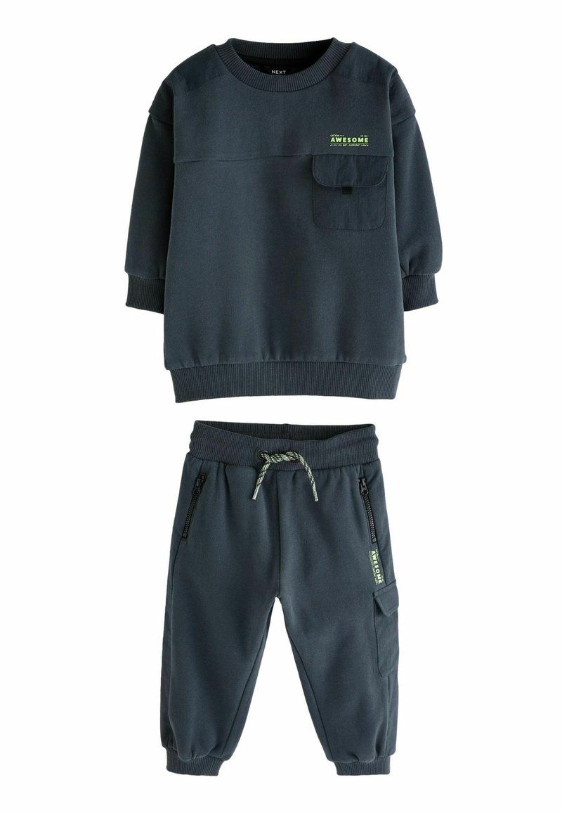 Next UTILITY  JOGGERS SET - REGULAR FIT - Træningssæt - charcoal grey