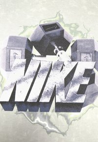 T-shirt gris avec un grand graphisme texturé noir et blanc "Nike" accompagné d'haltères, sur un fond abstrait vert.