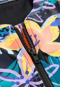 Next LONG SLEEVED-REGULAR FIT - Maudymosi kostiumėlis - black purple tropical