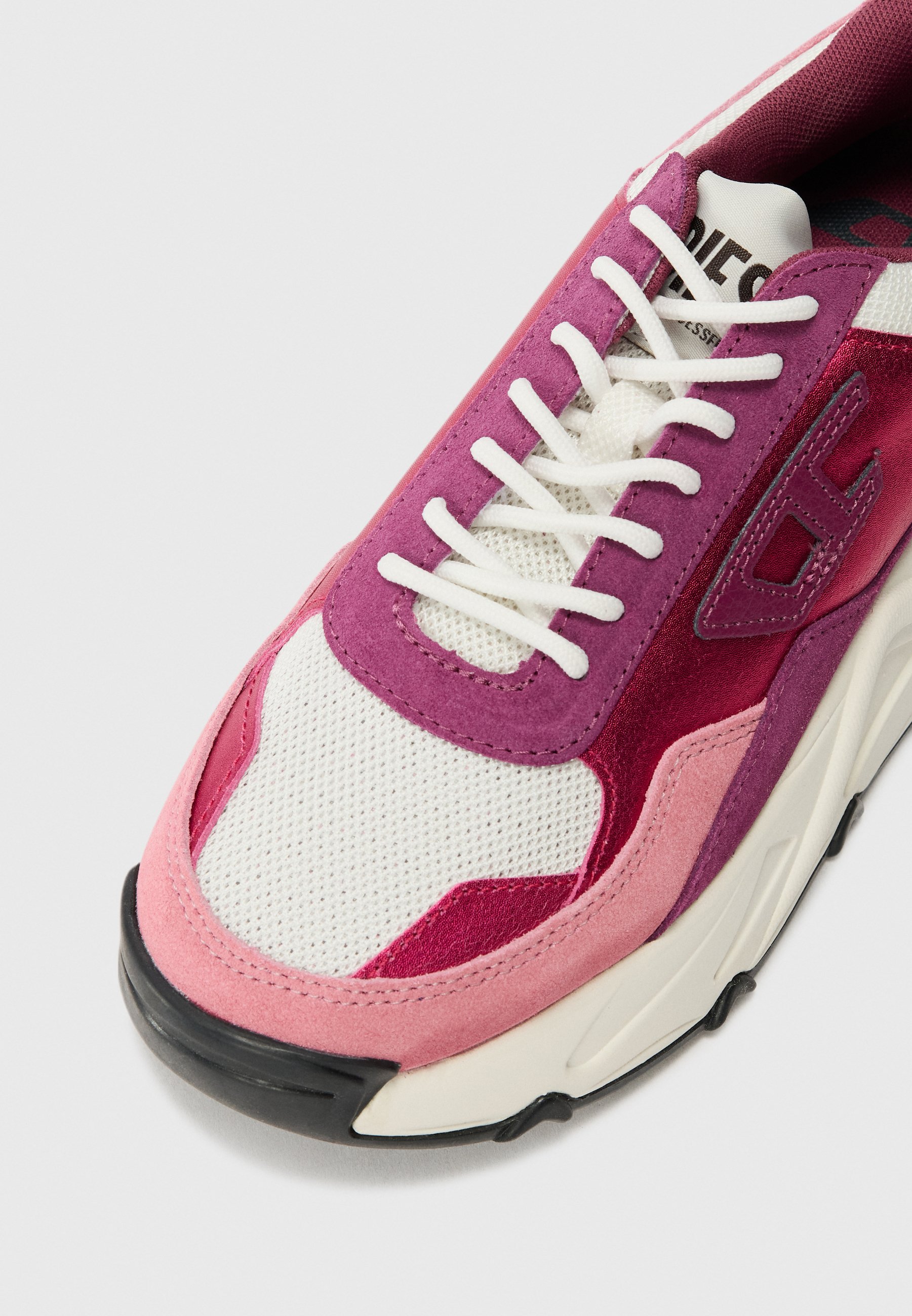 オリバーガル　正規品　Luxury Stacked Shoes Rose ODDA Stylish Sneakers | Sports Shoes for Men and Women