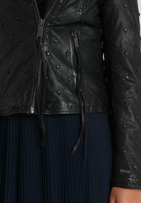 Maze HEART - Lederjacke - black
