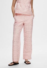 Selected Femme - SLFVICCA RITA WIDE - Pantalon classique - cradle pink Image miniature 1