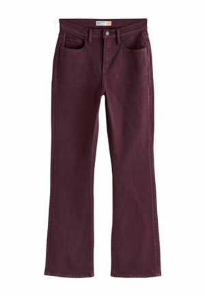 Džíny s rozšířenými nohavicemi v tmavě vínové barvě s předními a mincovními kapsami, poutky na pásek a kovovým knoflíkem na zapínání v pase.