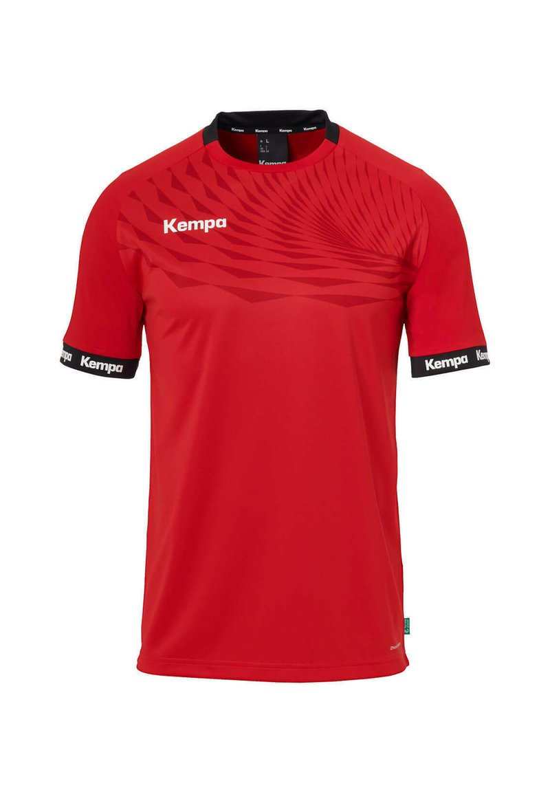 Rød sports T-shirt lavet af letvægtsmateriale, med et dynamisk mønster, sort krave og elastiske manchetter med logo accenter.