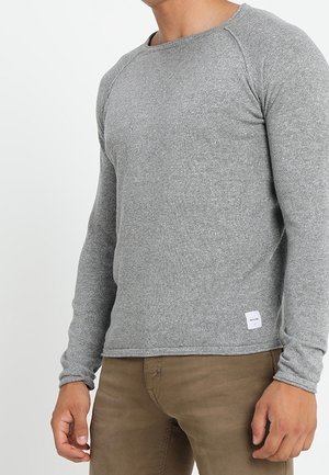Sweter