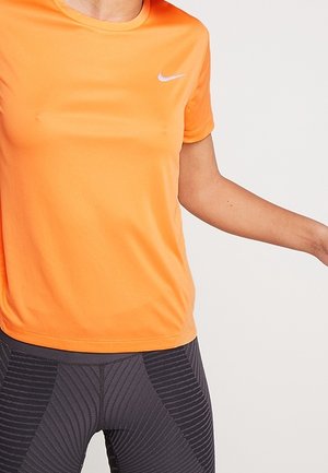 T-shirt print - orange