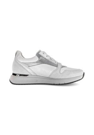 SNEAKER LOW - Sneakers laag - ltgrey/antiksilber