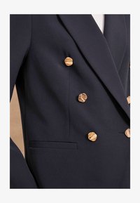 Nem kiválasztott, blue