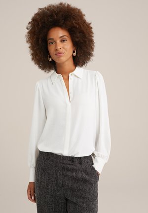 WE Fashion Nööpidega pluus - white