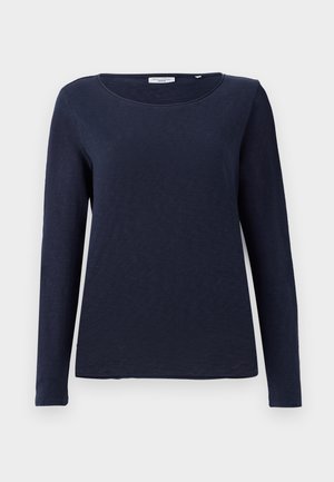 T-shirt à manches longues marine, col rond, tissu doux, coupe décontractée, sans motifs ni embellissements visibles, texture simple et lisse.