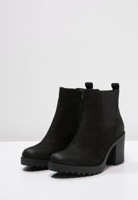 Vagabond Botines bajos - black