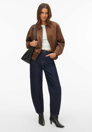 Veste en similicuir - chocolate fondant