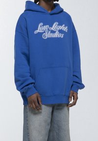 LOW LIGHTS STUDIOS® Felpa con cappuccio - blue