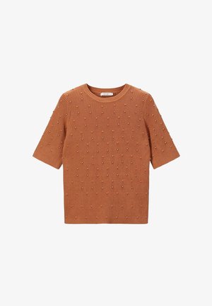 T-shirt à manches courtes en tricot côtelé orange brûlé, avec des bosses texturées et des accents de perles sur tout le tissu. Encolure arrondie.