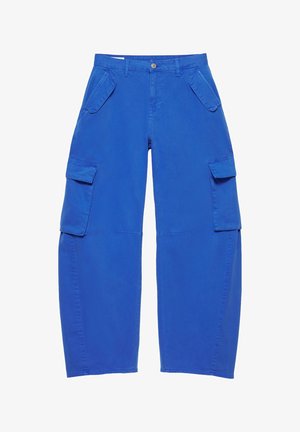 PULL&BEAR, CARGO - TROUSERS - Pantalon cargo - neon blue