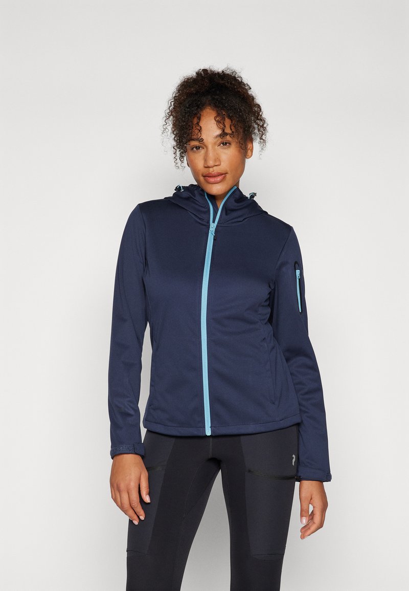Giacca softshell blu navy con cappuccio, con zip e polsini di colore azzurro chiaro. Include una tasca con zip sulla parte superiore del braccio. Design elegante e aderente.