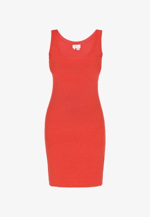 Červené žebrované šaty bez rukávů s kulatým výstřihem a přiléhavým střihem. Vyrobeno z elastického materiálu, bez dalších vzorů nebo akcentů.