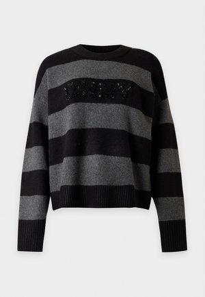DKNY, Пуловер