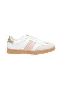 Hvit sneaker med lys rosa striper, semsket tå og blank beige hælkappe. Har en teksturert gummisåle og snøring.