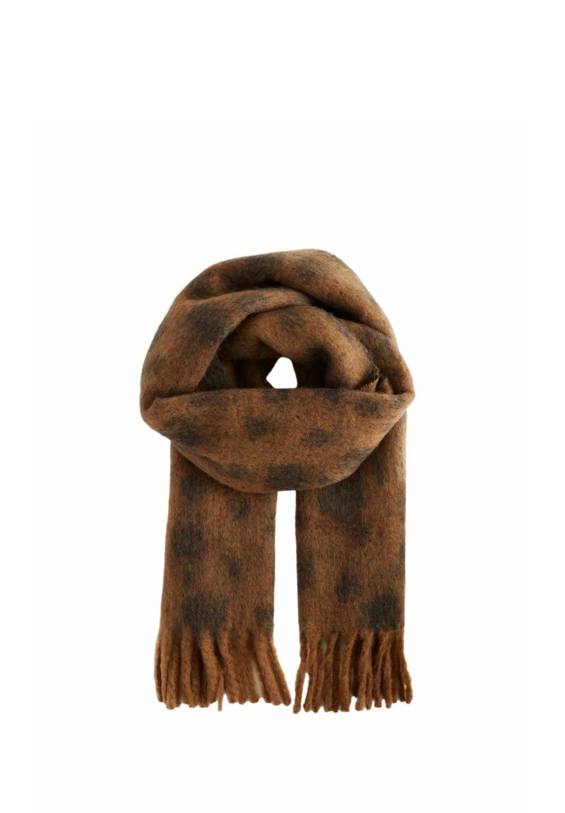 Écharpe à pois marron et noir en tissu doux ; présente des bords frangés et un design enroulé pour le superposage.