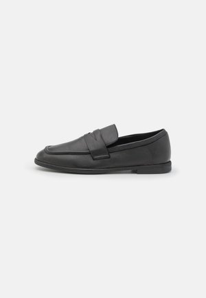 Pavement HAILEY - Chaussons - black