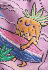 Next REGULAR FIT - SHORT SLEEVE GRAPHIC  - Camiseta estampada - magenta pink wave chaser