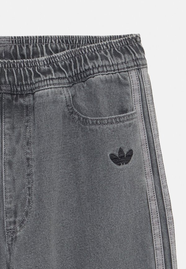 UNISEX - Relaxed fit jeans - light denim3