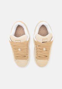 Puma UNISEX - Sneaker low - putty/warm white