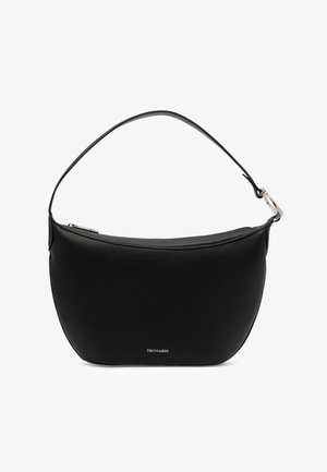 Borsa a tracolla in pelle nera con cerniera superiore curva e tracolla corta, con piccolo logo in argento Trussardi al centro davanti.