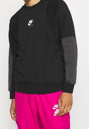 Sweatshirt - black
