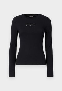 Unselected, jet black