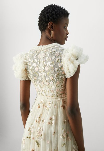 Needle & Thread POSY V NECK BALLERINA DRESS - Koktel haljina / svečana haljina - cream