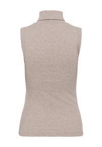 Mouwloze beige geribbelde gebreide top met een col, gezien vanaf de achterkant.