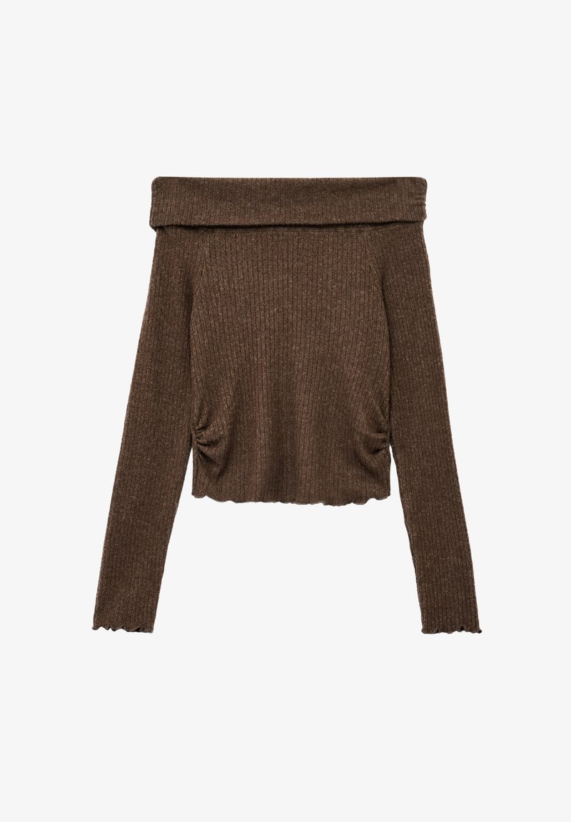 Brun ribbet off-the-shoulder top med lange ærmer, der har sammenføringsdetaljer i siderne og en scalloped kant.