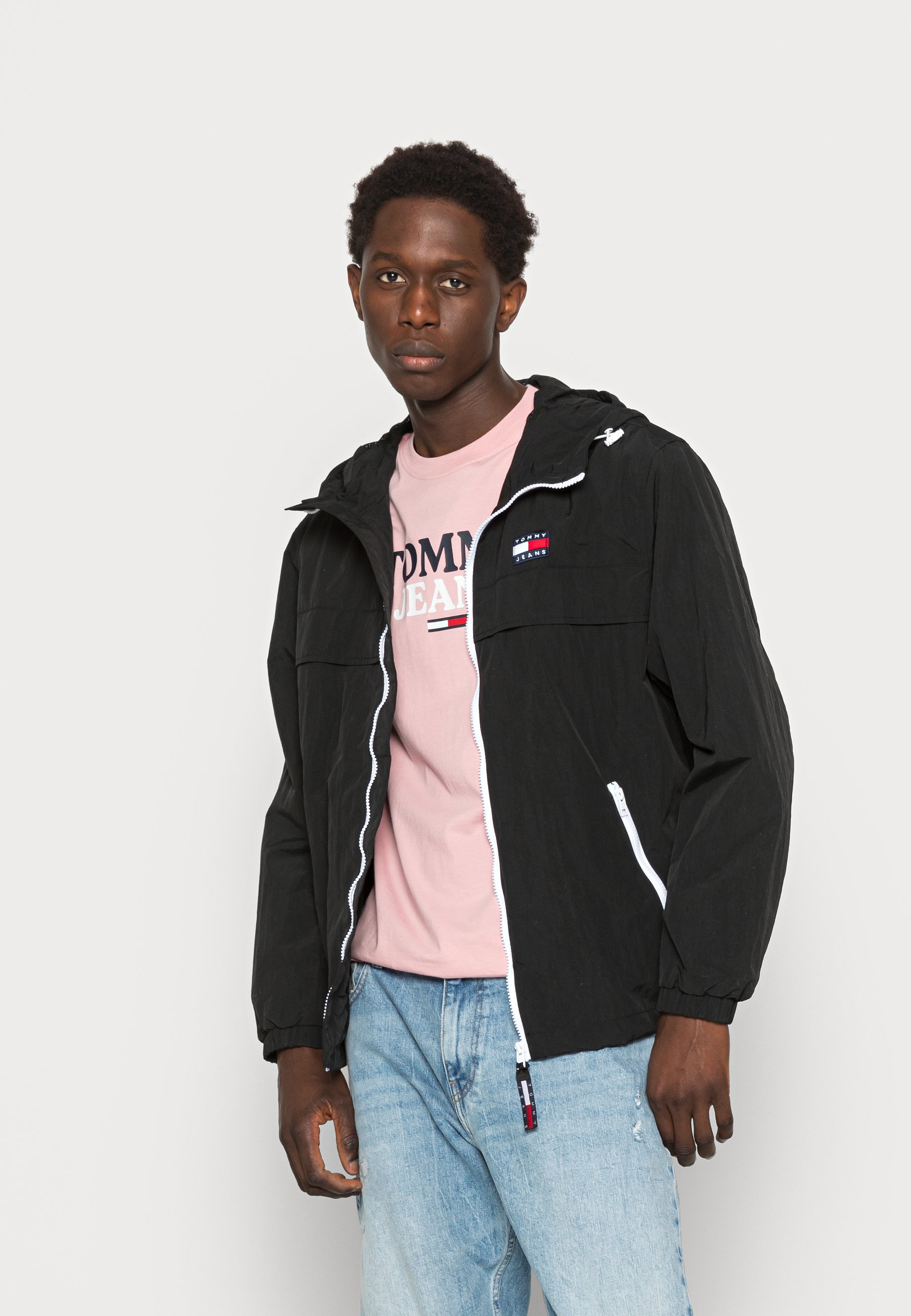 Betsy Trotwood Swipe erindringer Tommy Jeans CHICAGO UNISEX - Windbreakers - black/sort - Zalando.dk