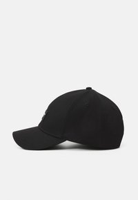 Calvin Klein Jeans SPORT ESSENTIALS UNISEX - Șapcă - black
