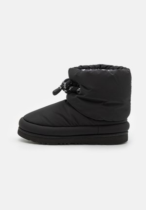 UGG CLASSIC MAXI SHORT UNISEX - Bottes de neige - black
