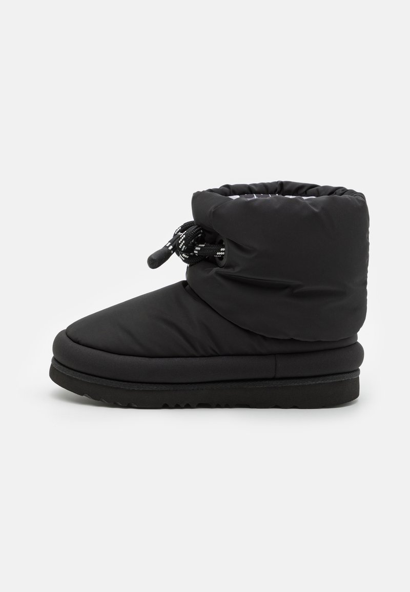 UGG CLASSIC MAXI SHORT UNISEX - Botas para la nieve - black