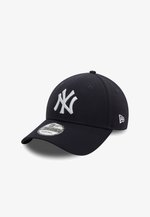 New Era 9Fifty MLB Heather Essential (950) NY New York Yankees - Gray New Era 9Fifty MLB Heather Essential (950) NY New York Yankees - Gray