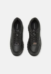 Even&Odd Sneakers - black