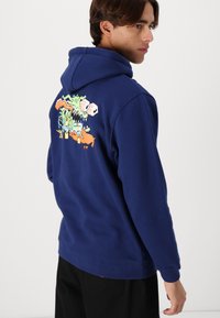 Santa Cruz MEEK SCRATCHED SLASHER HOOD UNISEX - Felpa - dark blue