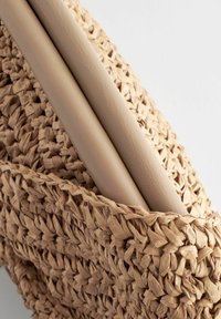Next REGULAR FIT - Clutches - natural