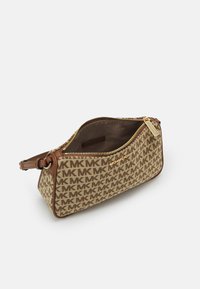 MICHAEL Michael Kors POUCHETTE - Käekott - beige/ebony