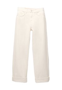 Pantalons en denim blanc à jambes larges avec une taille haute, comportant cinq poches, une fermeture à bouton et des ourlets retroussés. Texture lisse et design classique.