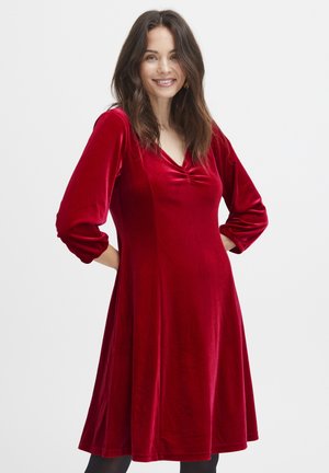 CASSANDRA DR 1 - Robe en jersey - chili pepper