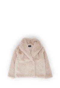 Corta giacca in pelliccia sintetica beige con ampio colletto, maniche lunghe e un'etichetta nera del brand all'interno del collo.